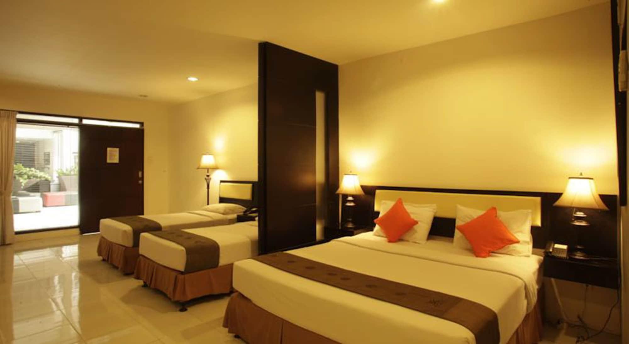 The Harmony Legian Hotel Кута Экстерьер фото
