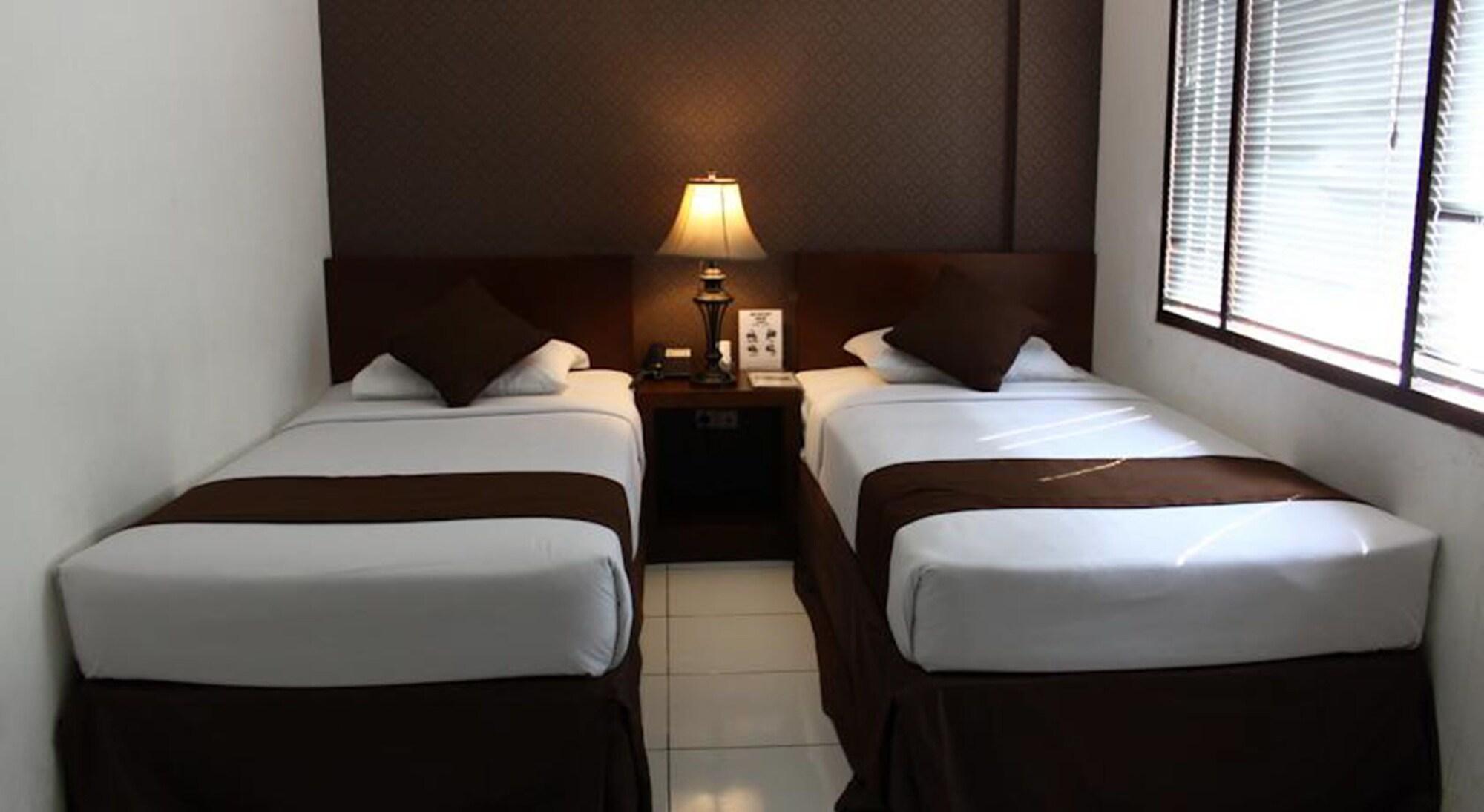 The Harmony Legian Hotel Кута Экстерьер фото