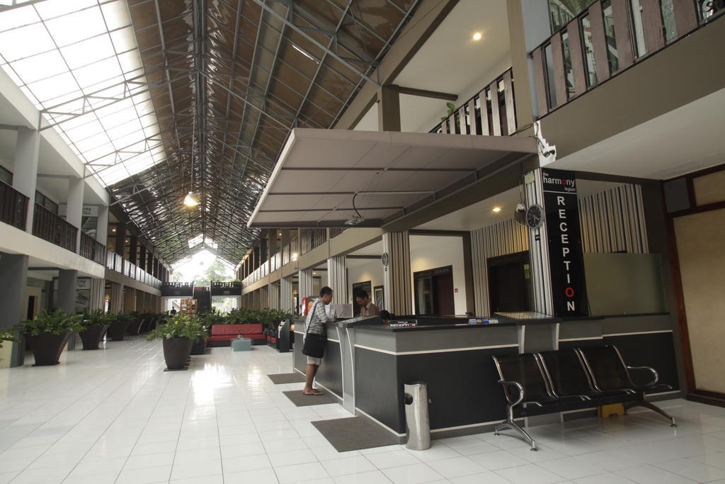 The Harmony Legian Hotel Кута Экстерьер фото